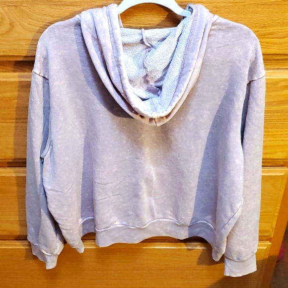 Pink rose sweater - Picture 4 of 4